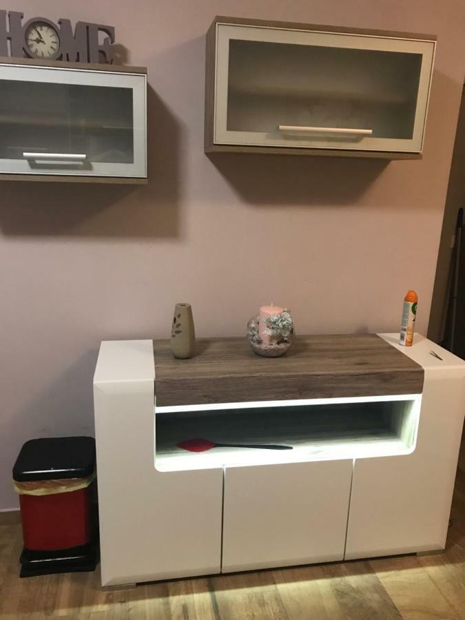 Appartamento Petra 2 Vir Esterno foto